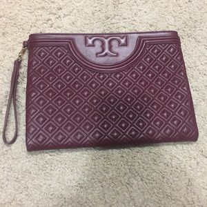 Tory Burch Fleming pouch